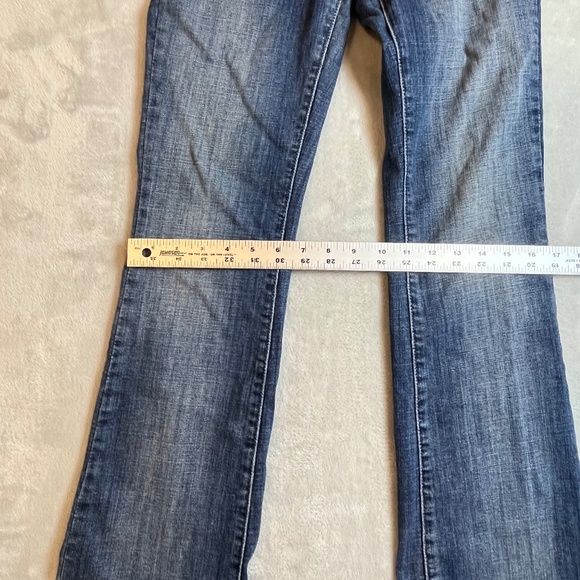 Levi's 725 High Rise Boot cut Women's Jeans sz 26 Classic Casual Comfort & Fit - Picture 12 of 16